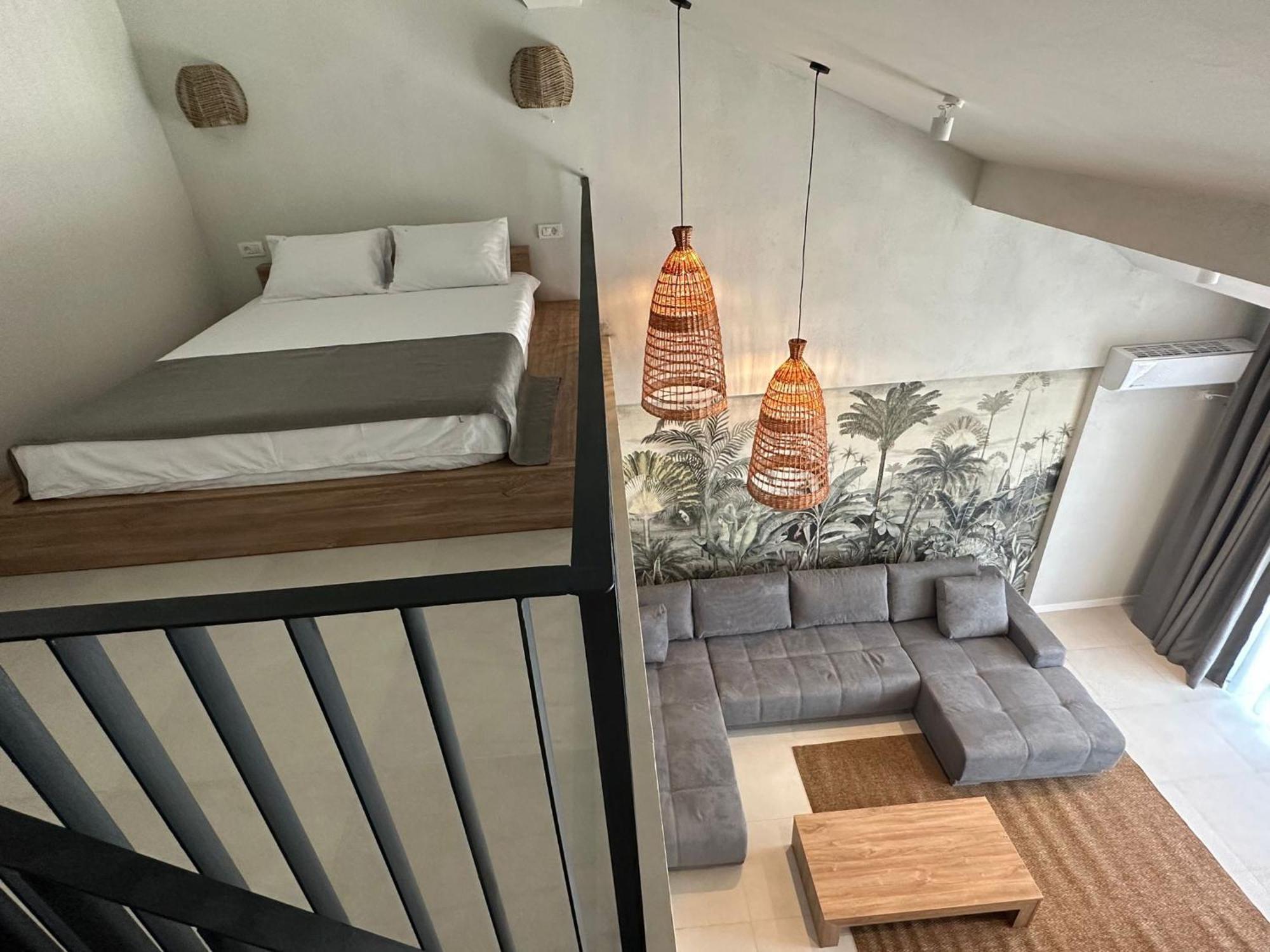 Luuma Hotel Două Mai Екстериор снимка