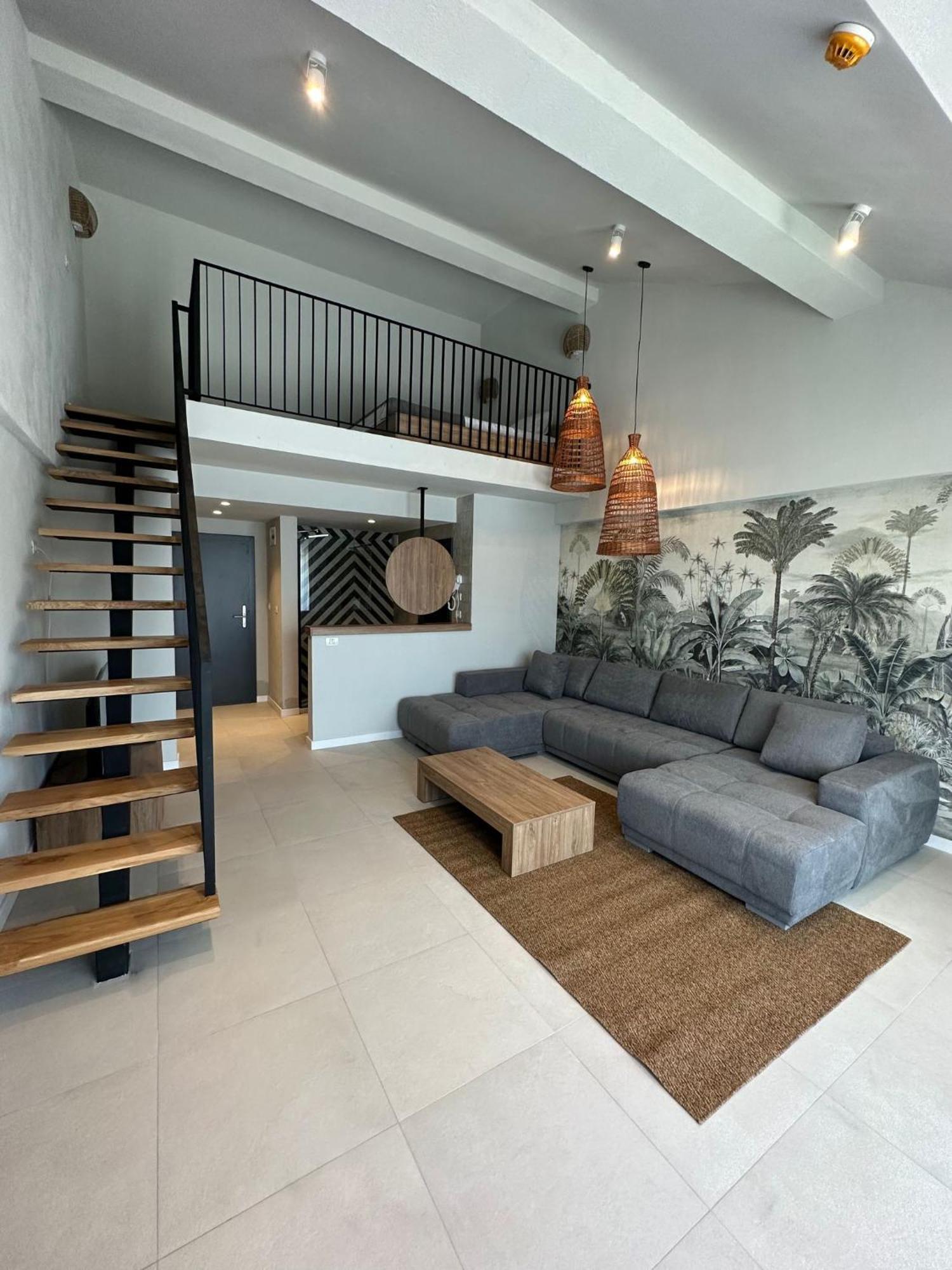 Luuma Hotel Două Mai Екстериор снимка