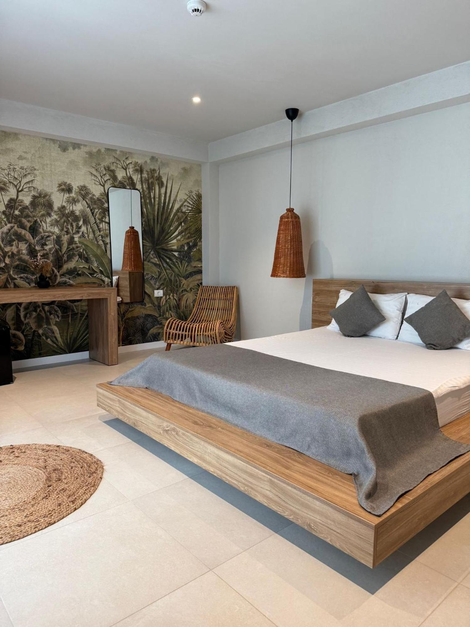 Luuma Hotel Două Mai Екстериор снимка