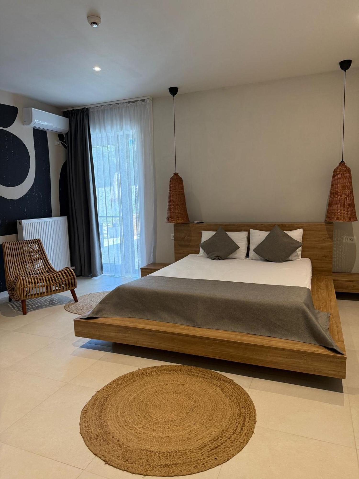 Luuma Hotel Două Mai Екстериор снимка